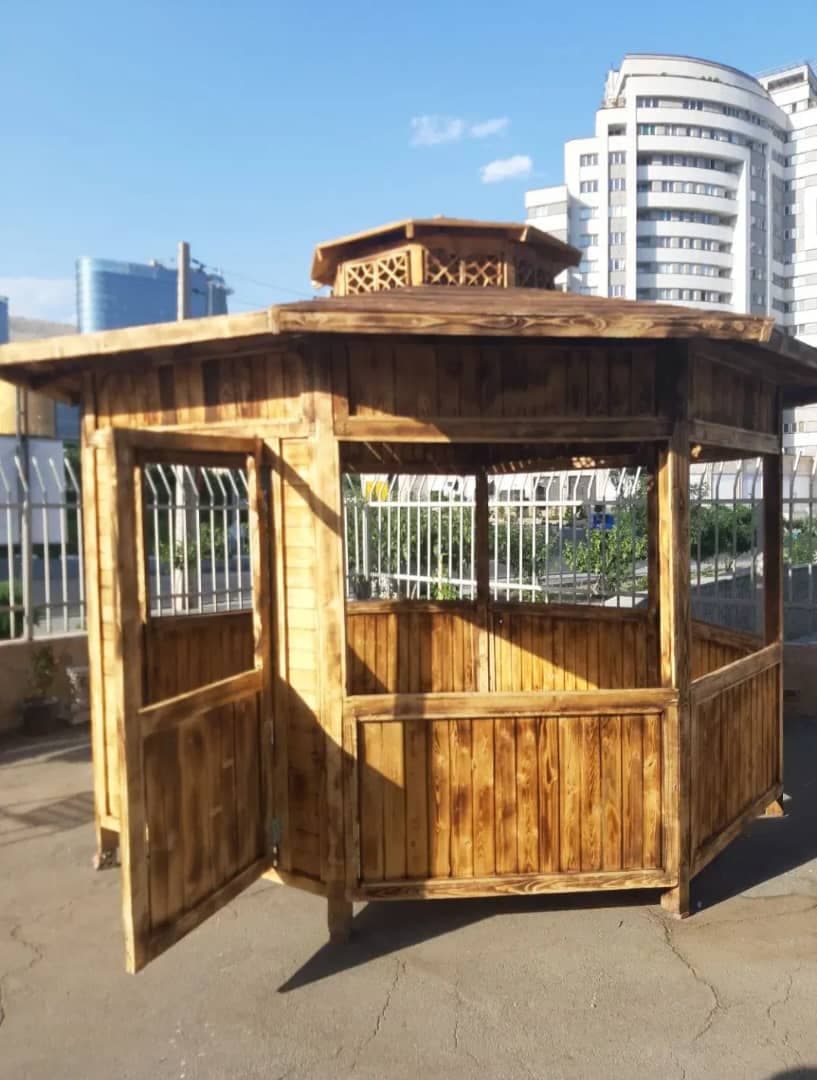 ساخت آلاچیق چوبی کلبه سوئیسی محمدی در کرج