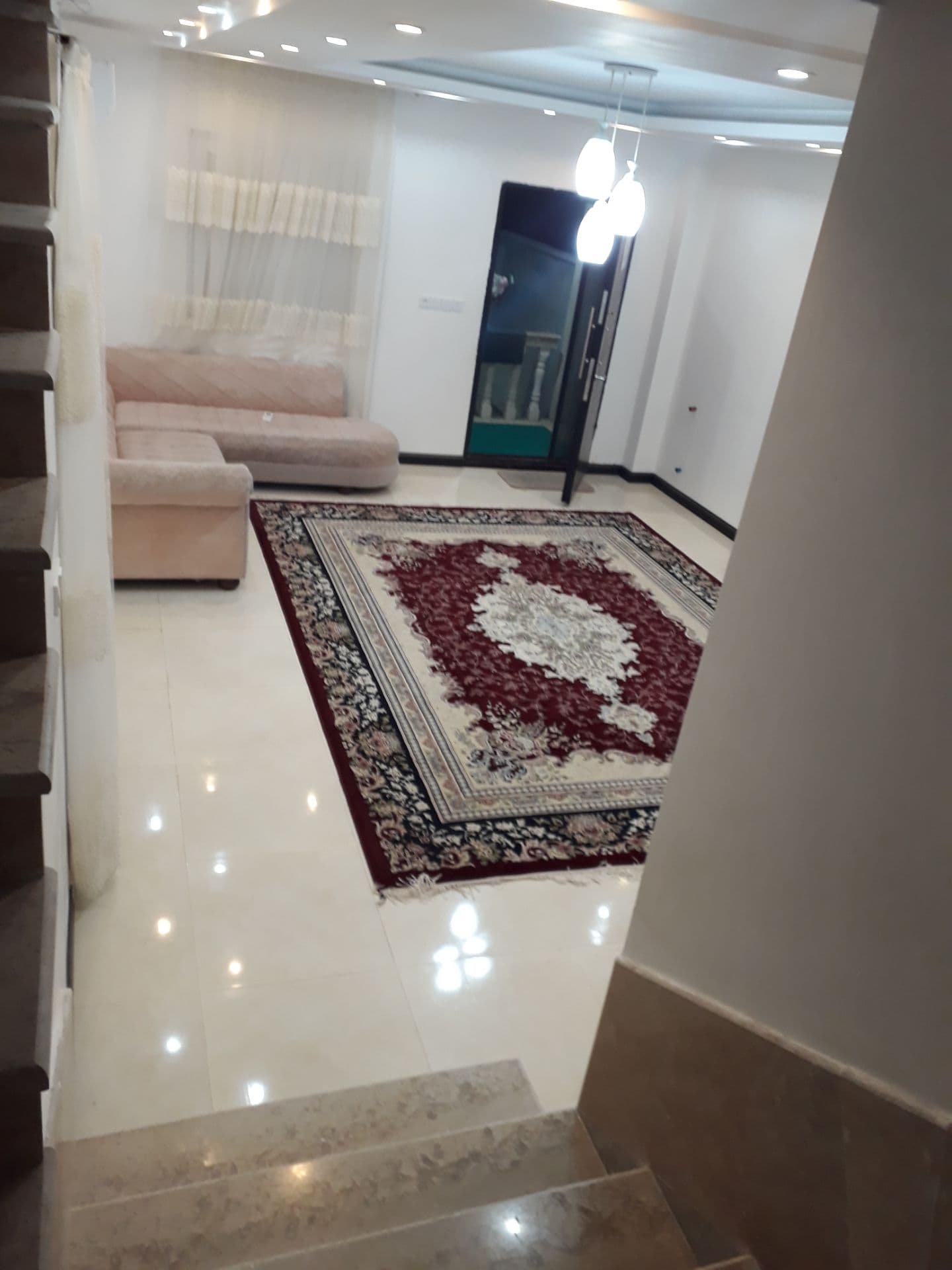 اجاره ویلا استخردار کامران در مینودشت