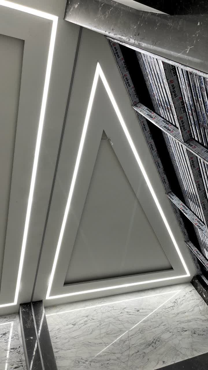 خدمات برقکاری صنعتی و ساختمان شبانه روزی امیر چراغی در محمود آباد اصفهان