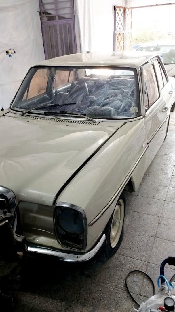 صافکاری و نقاشی اتومبیل علی در یزد