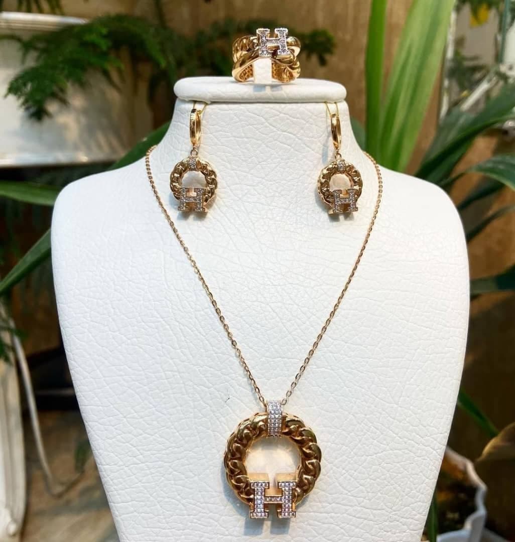 طلا فروشی پدرام دزفول