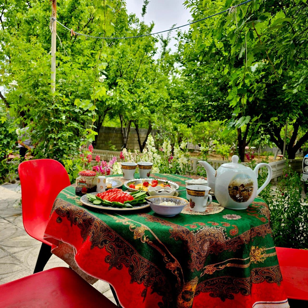 اجاره ویلا باغ بهشت چیتاب