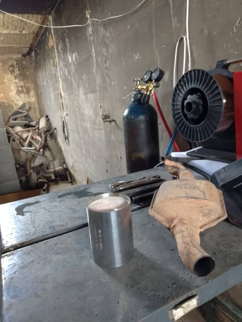 تعمیر و فروش کاتالیزور خودرو مرکزی به مدیریت رضا سیاه تیری در جنوب تهران