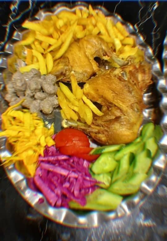 غذاخوری آپادانا در نوخاله صومعه سرا