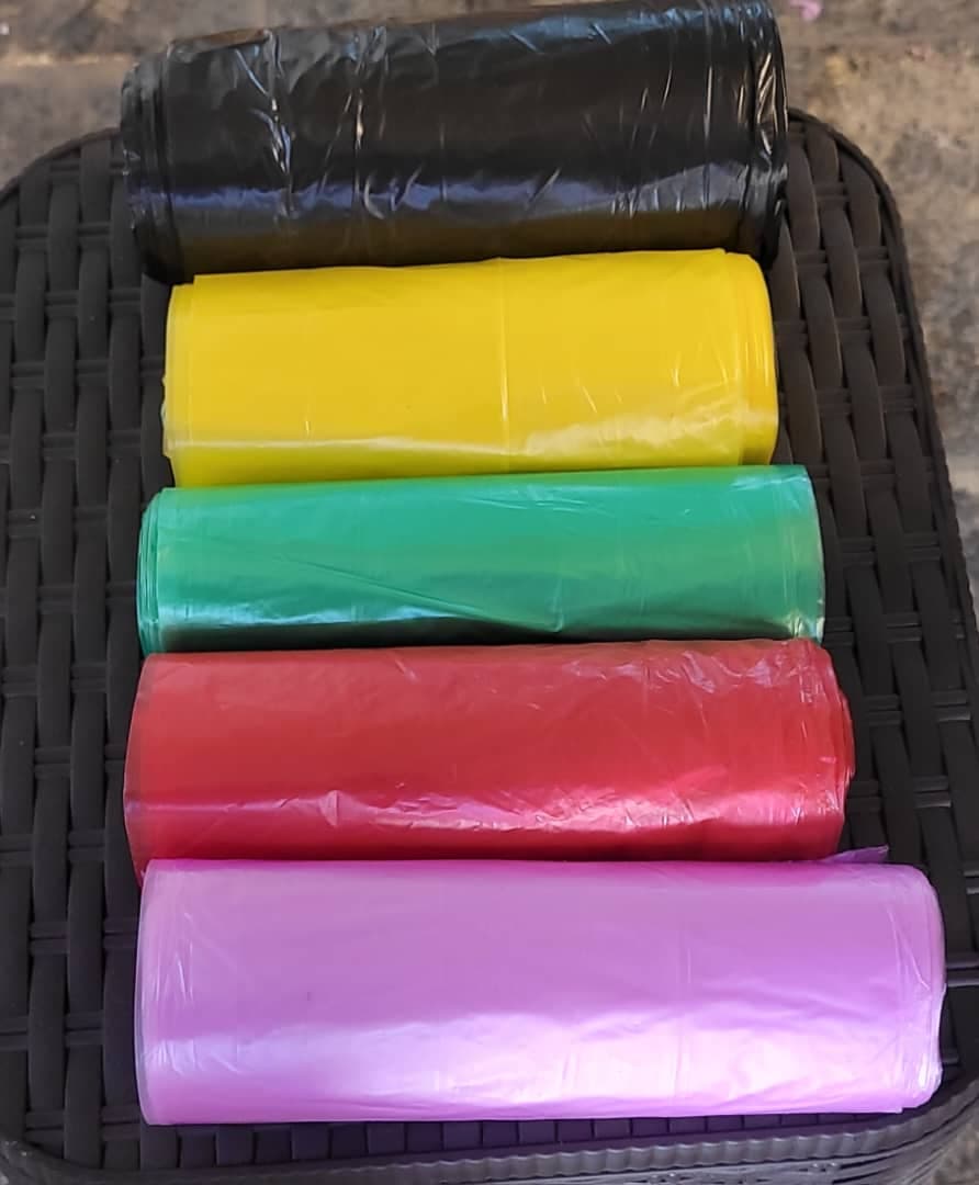 تولید و فروش کیسه زباله رولی رنگی و فریزر توربا پلاست در رشت