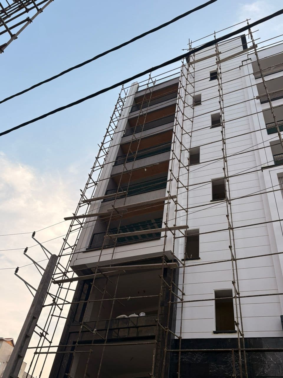 گروه تخصصی رنگ و رزین چراتی در بابلسر