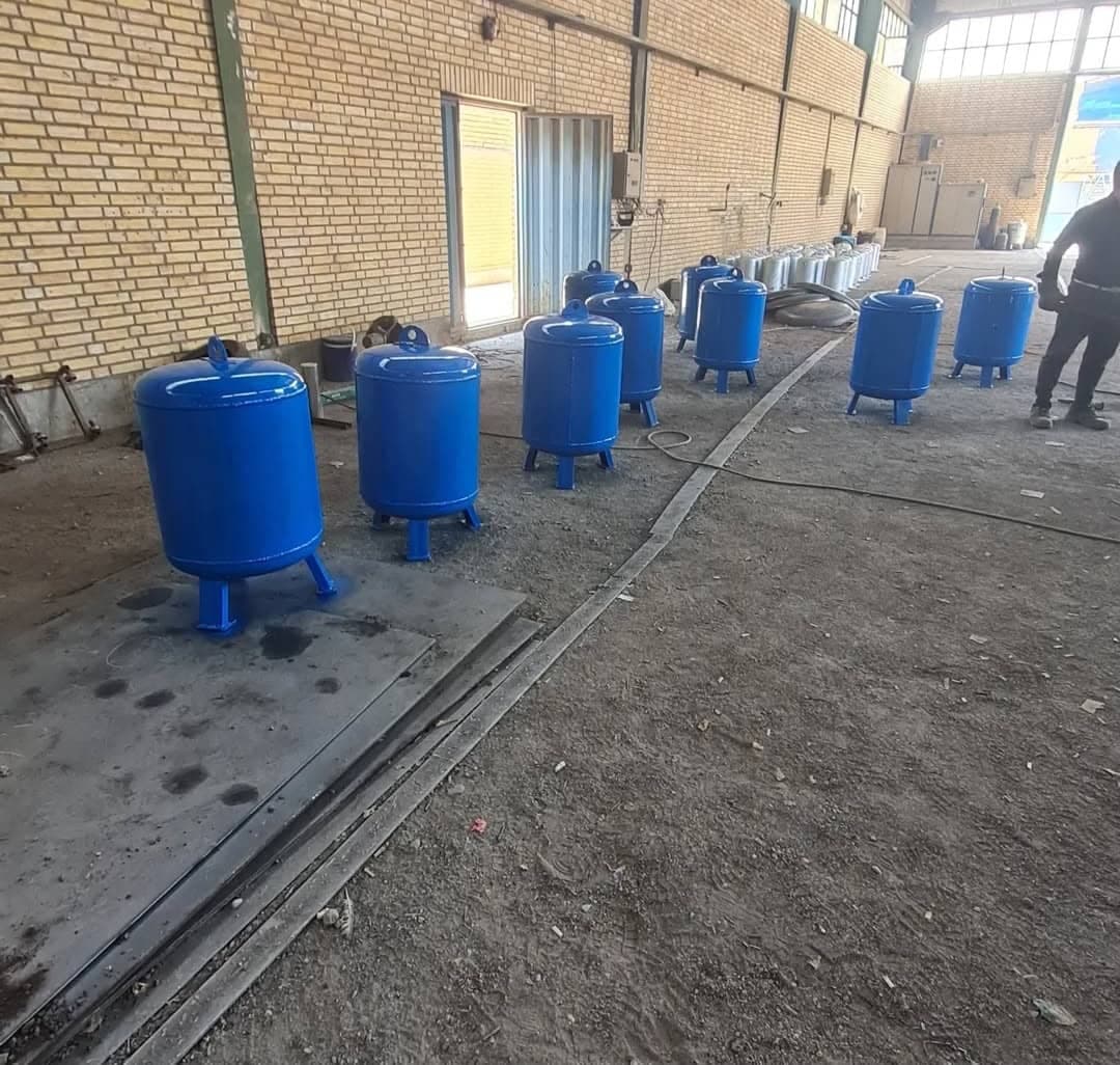 ساخت تانکر ذخیره آب و سوخت سیمین مبدل در شمس آباد تهران