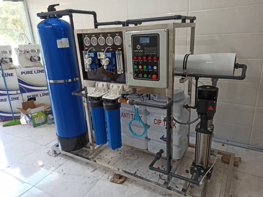 طراحی و ساخت دستگاه تصفیه آب صنعتی حباب صنعت در تهران