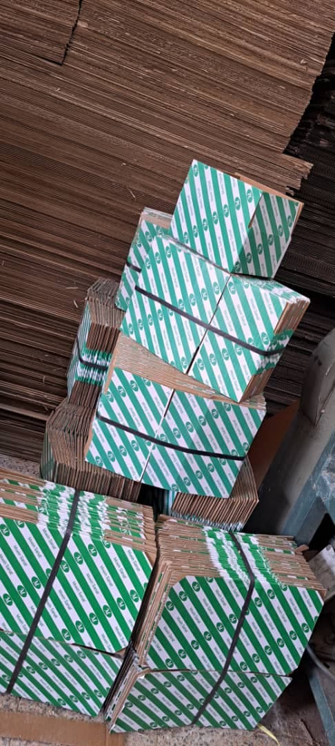 تولید و فروش جعبه و کارتن ایرانیان میرزایی در خمینی شهر