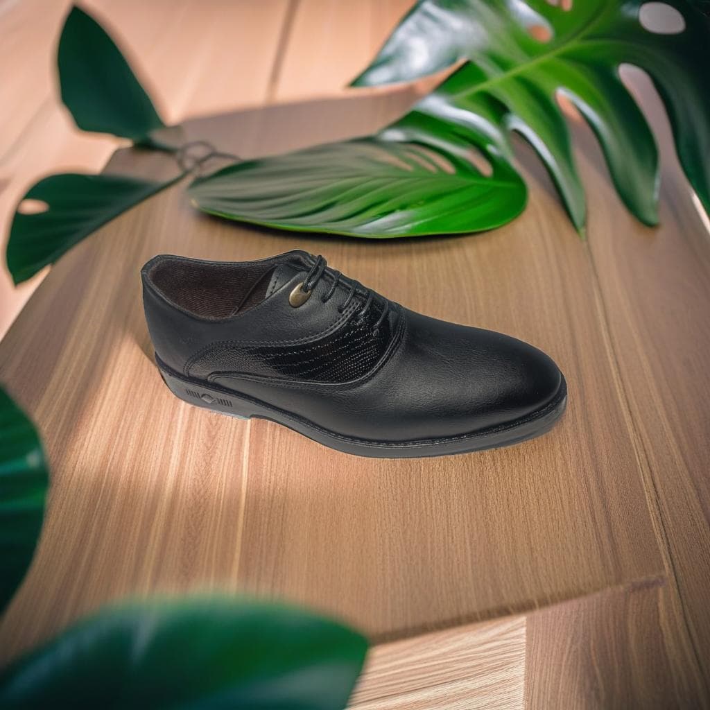 تولید و پخش کفش مردانه آراسته در اهر