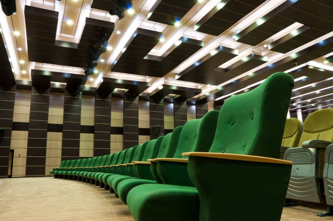 تولید و فروش صندلی سینما و همایش پدیده در تهران