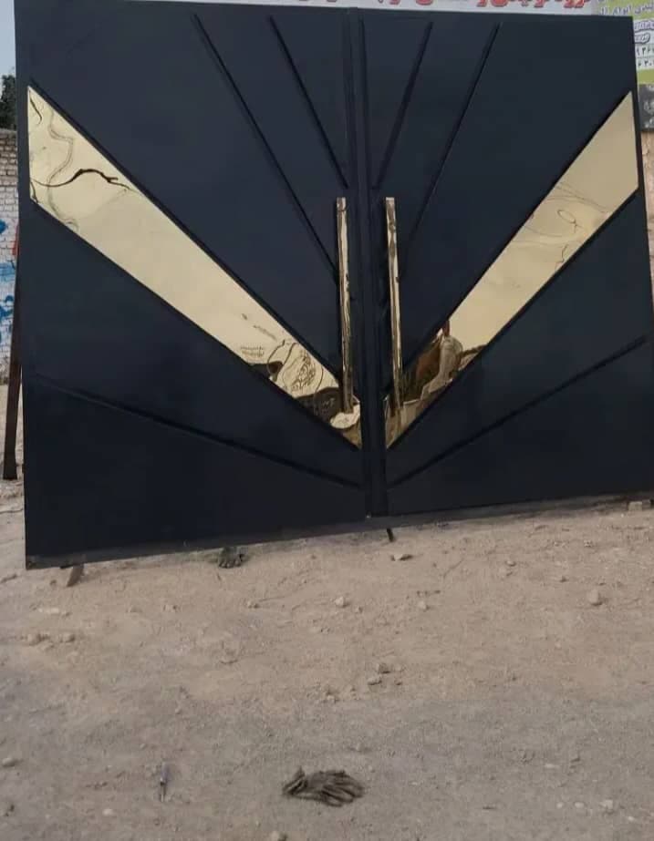 تولید فروش درب ویلایی و پی وی سی حاجی پور در تبریز