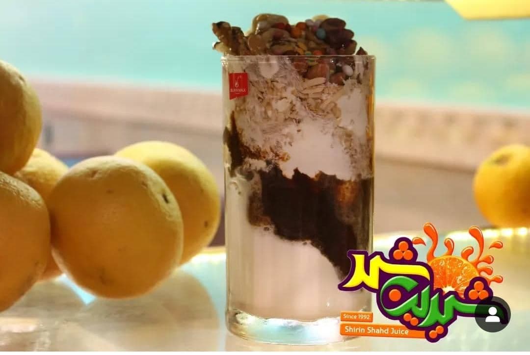 آبمیوه و بستنی شیرین شهد رضایی در مشهد