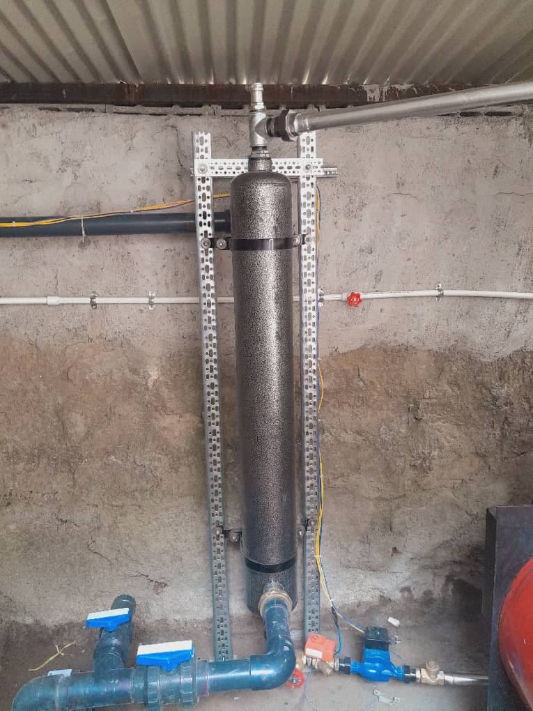 اجرای تجهیزات استخر و جکوزی استخر سازان خورشیدی در تبریز