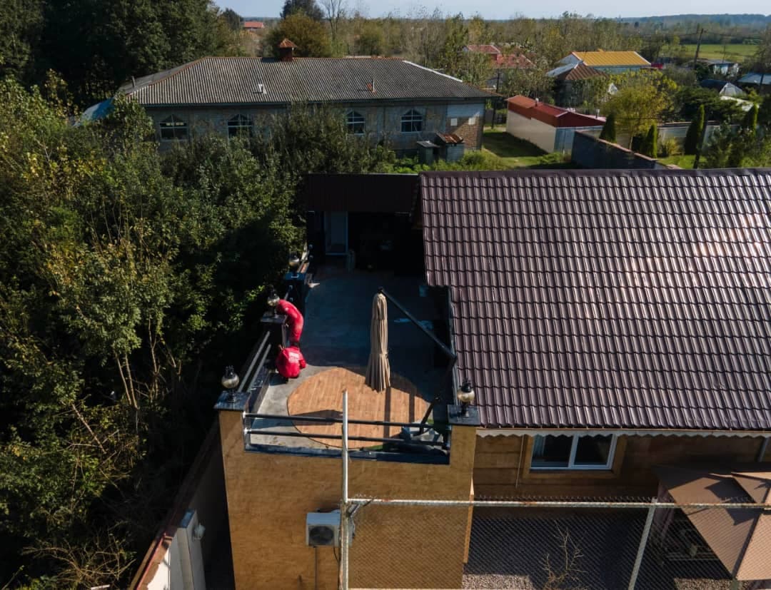 اجرا و فروش چسب پودری رنگ و عایق جایگزین ایزوگام دکتر عایق در رشت