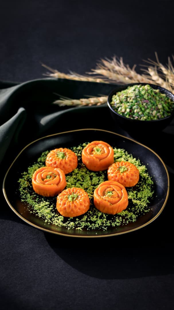 باقلوا و حلوای شیرونه در تبریز