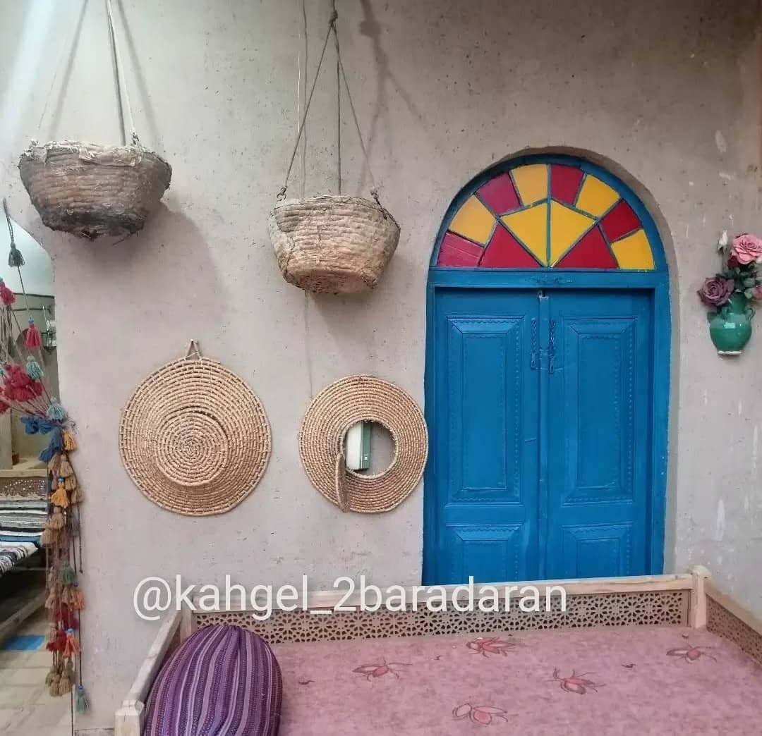 تولید و فروش کاهگل نانو ضد آب دو برادران روستا در شهرکرد