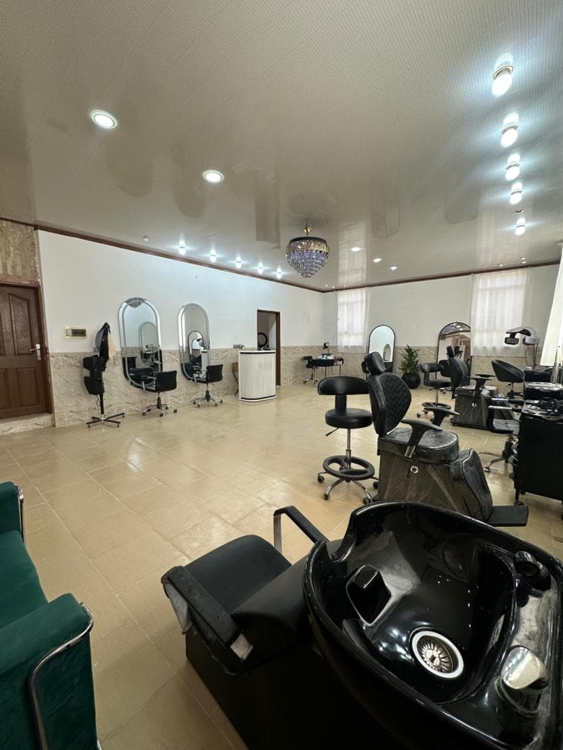 سالن زیبایی صحرا در بلوار جمهوری یزد