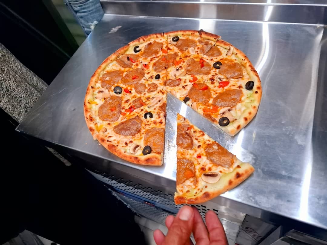 راه اندازی و آموزش فست فود شف رجبی در شیراز