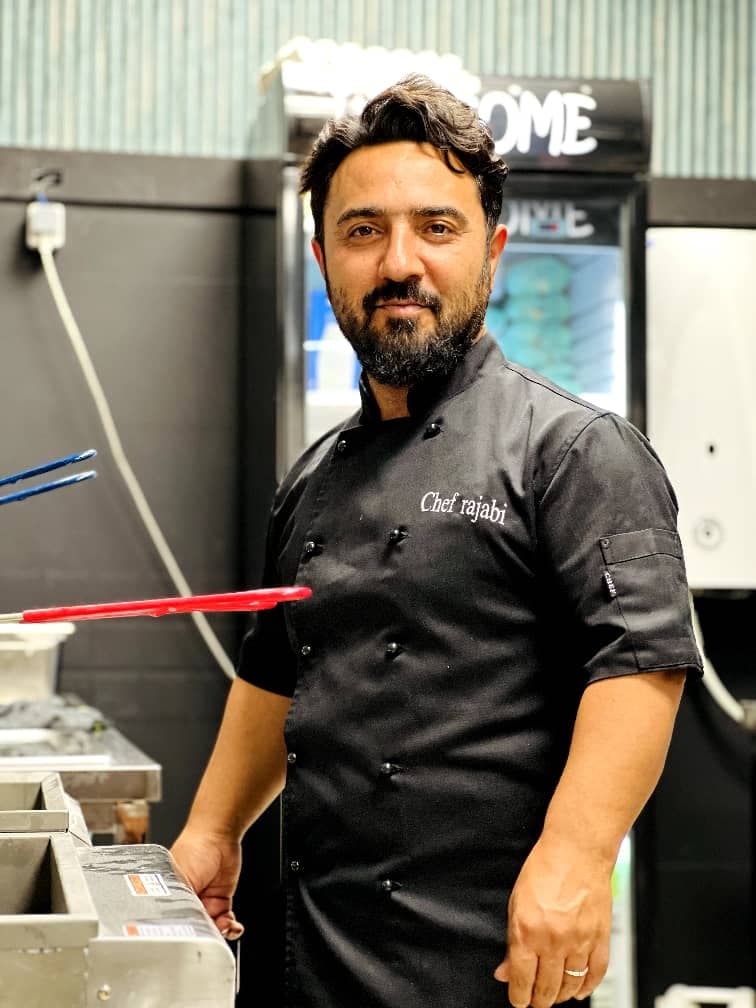 راه اندازی و آموزش فست فود شف رجبی در شیراز