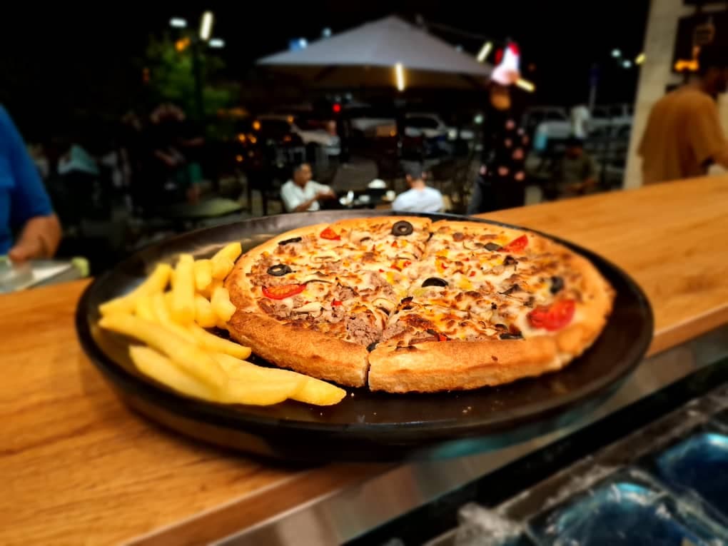 راه اندازی و آموزش فست فود شف رجبی در شیراز