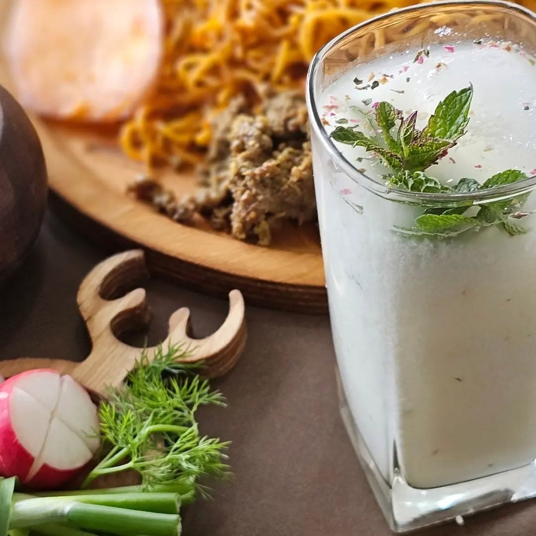 سفارش غذای مراسم پونه در زنجان