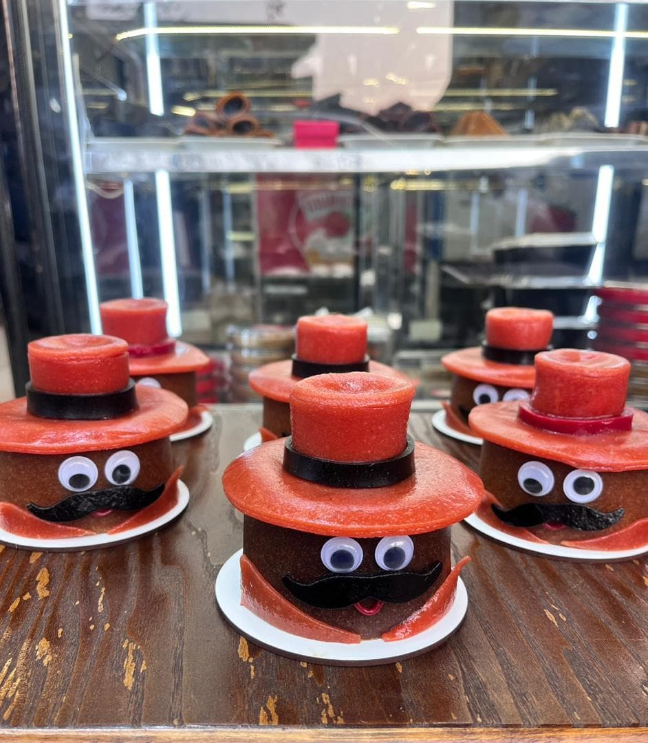 فروشگاه اسکمو ملچ مولوچ در رشت