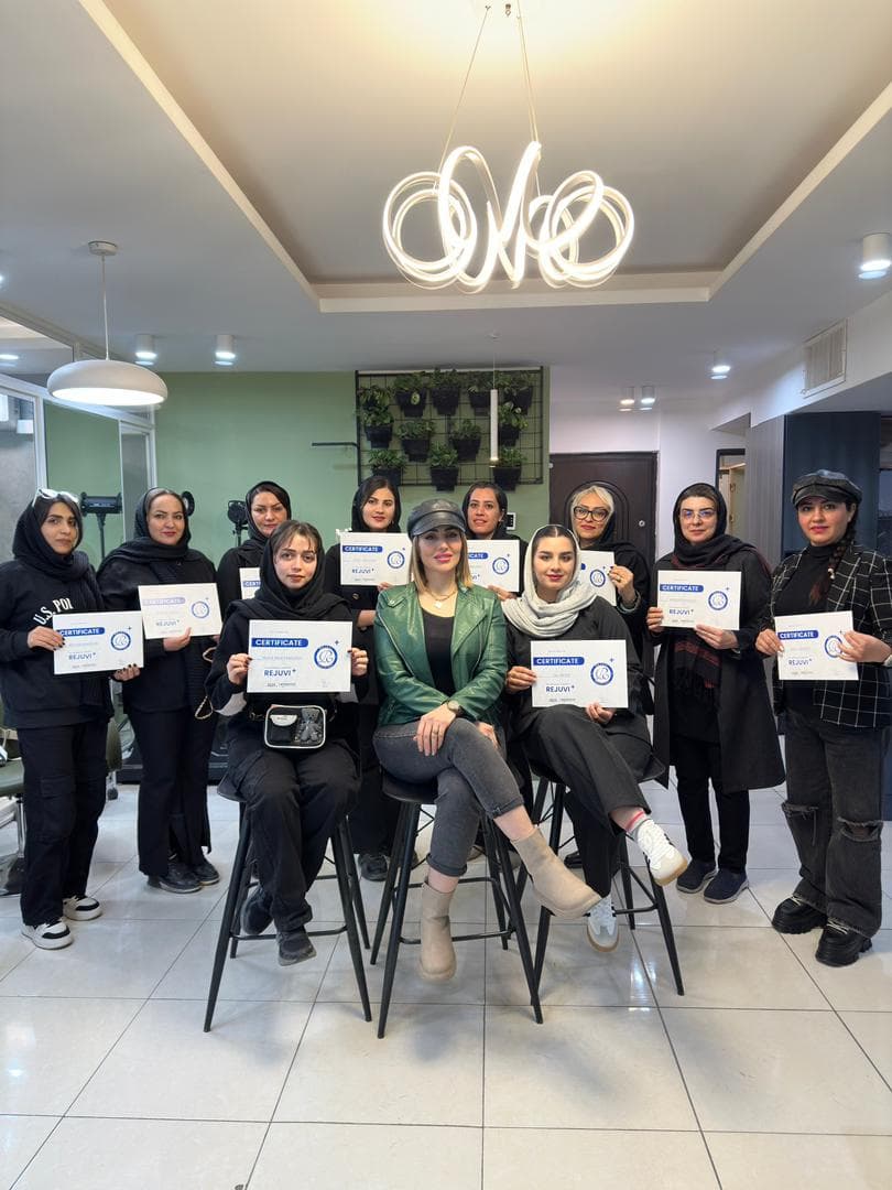 سالن تخصصی آرایش دائم آمینا باقری در شیراز