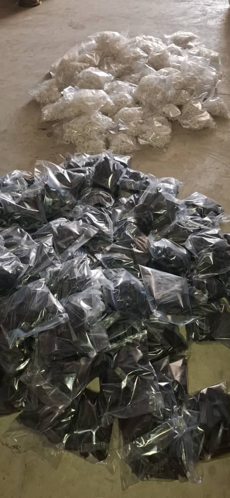 فروش چسب پودری و پودر بندکشی پیلوکس احمدی در شمال شرق تهران