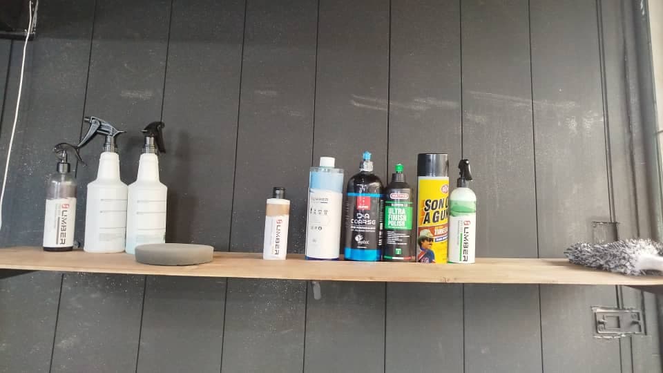 اجرای سرامیک و احیای رنگ بدنه خودرو بیک دیتیلینگ در جمهوری تهران