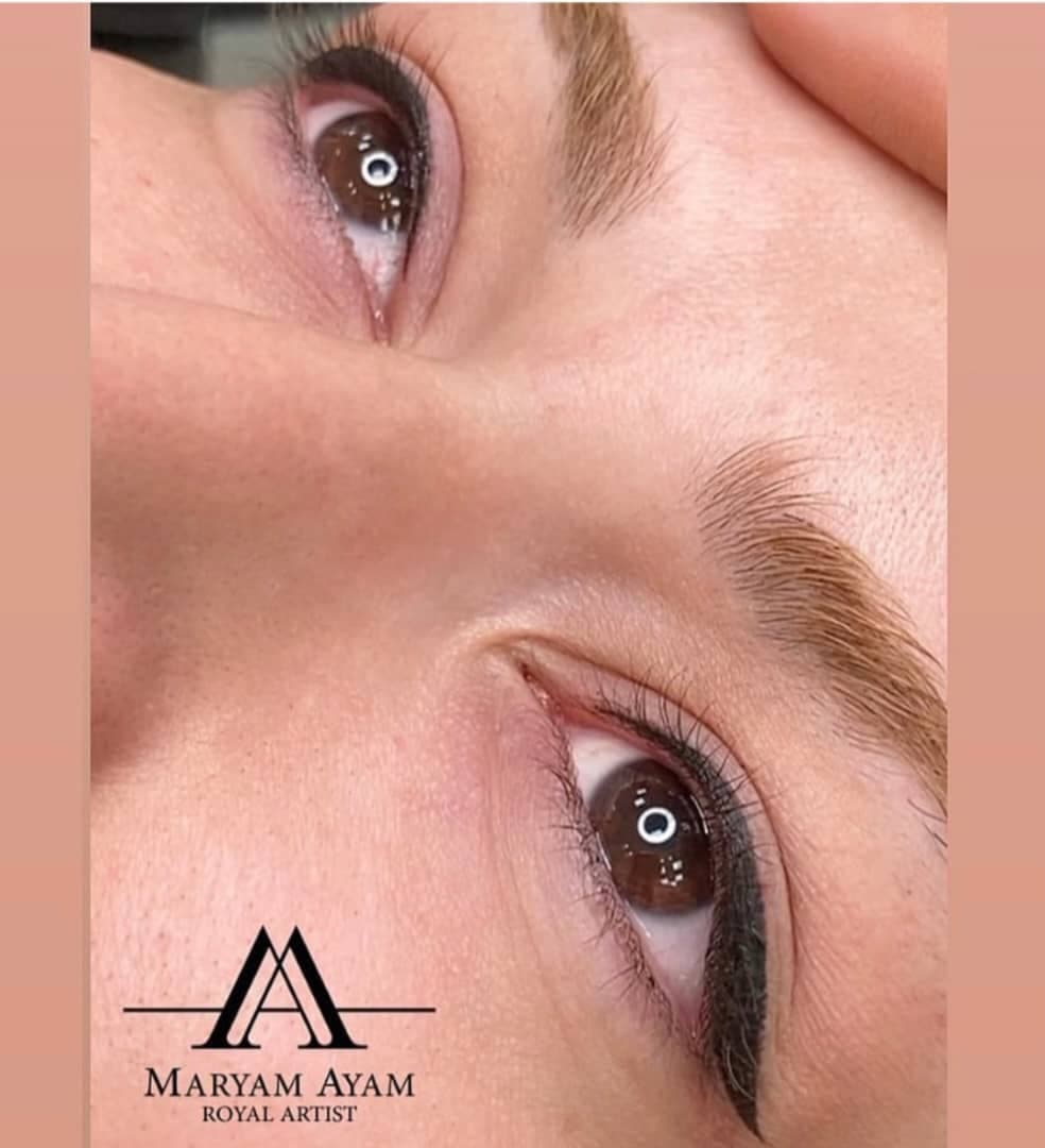 خدمات آرایش دائم میکروبلیدینگ و فیبروز مریم ایام در کرمانشاه