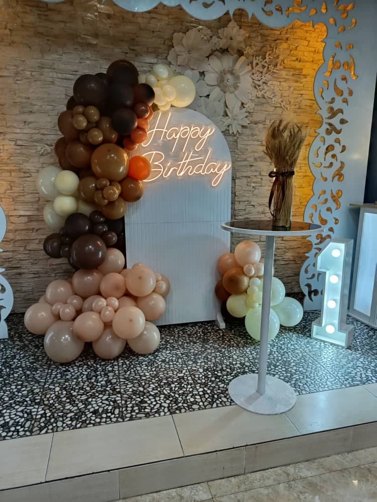 خدمات مجالس و تشریفات عروسی رضا محب دوست در جانبازان رشت