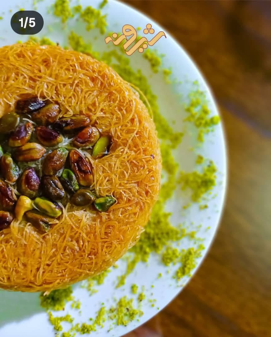 باقلوا و حلوای شیرونه در تبریز