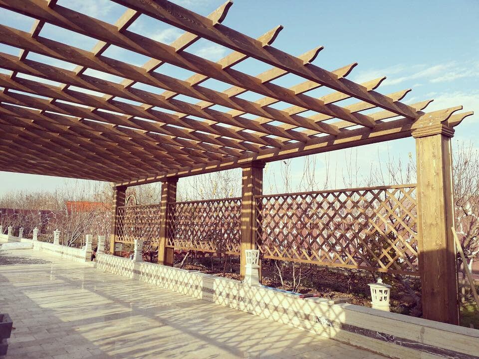 ساخت کلبه و آلاچیق چوبی آرتن وود در کردان کرج