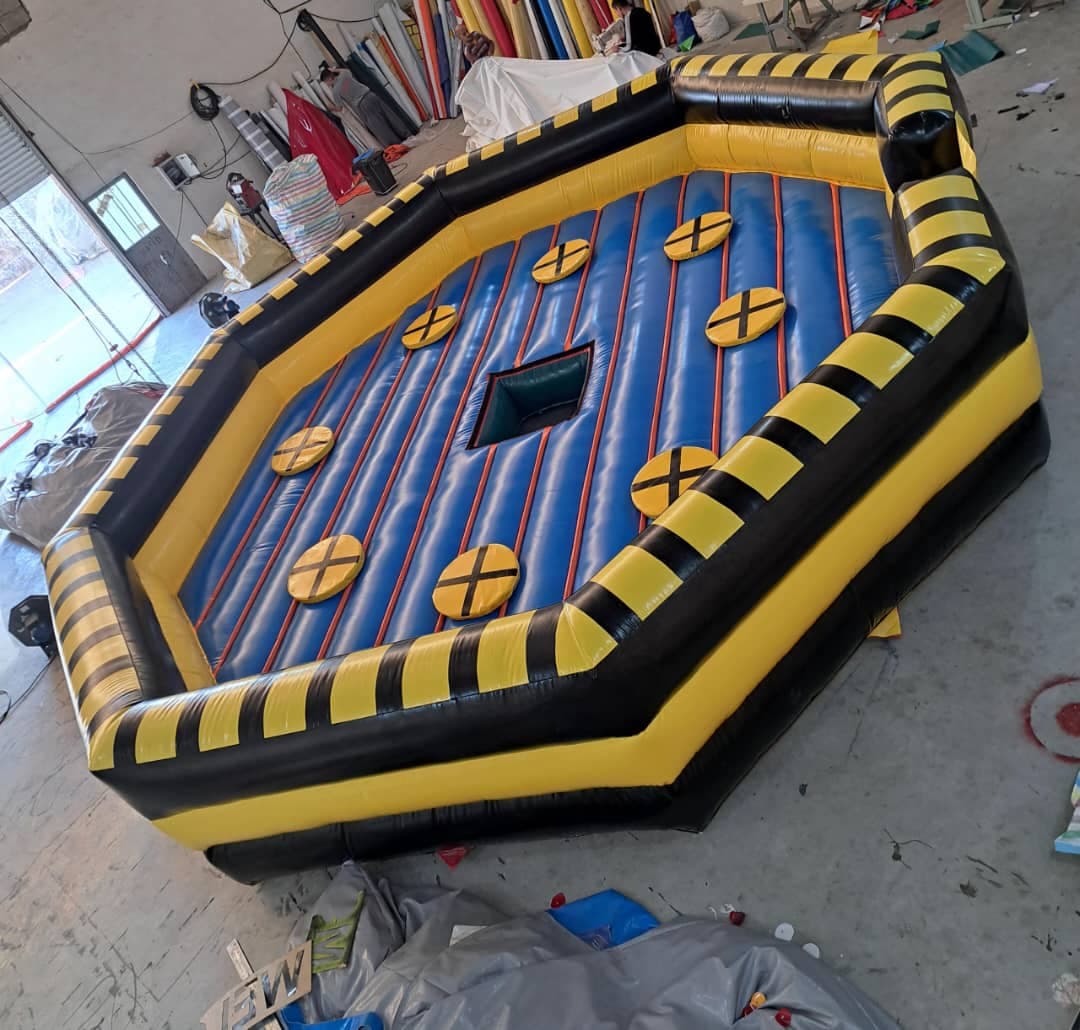 تولید و پخش سازه های بادی شهربازی و خانه بازی ایرانمهر در تهران