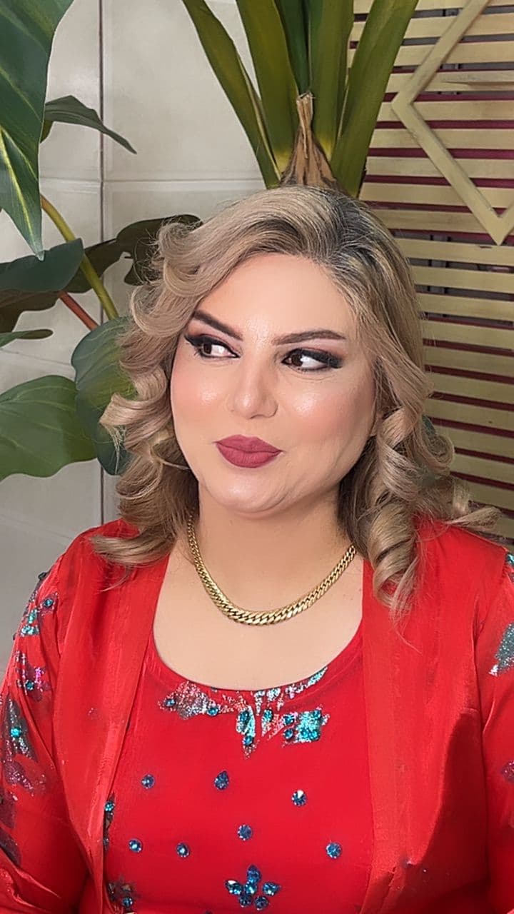 آموزشگاه زیبایی حس خوب در کامیاران