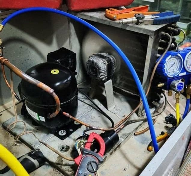 ساخت و تعمیرات یخچال فریزر خانگی ناصر در بردسکن