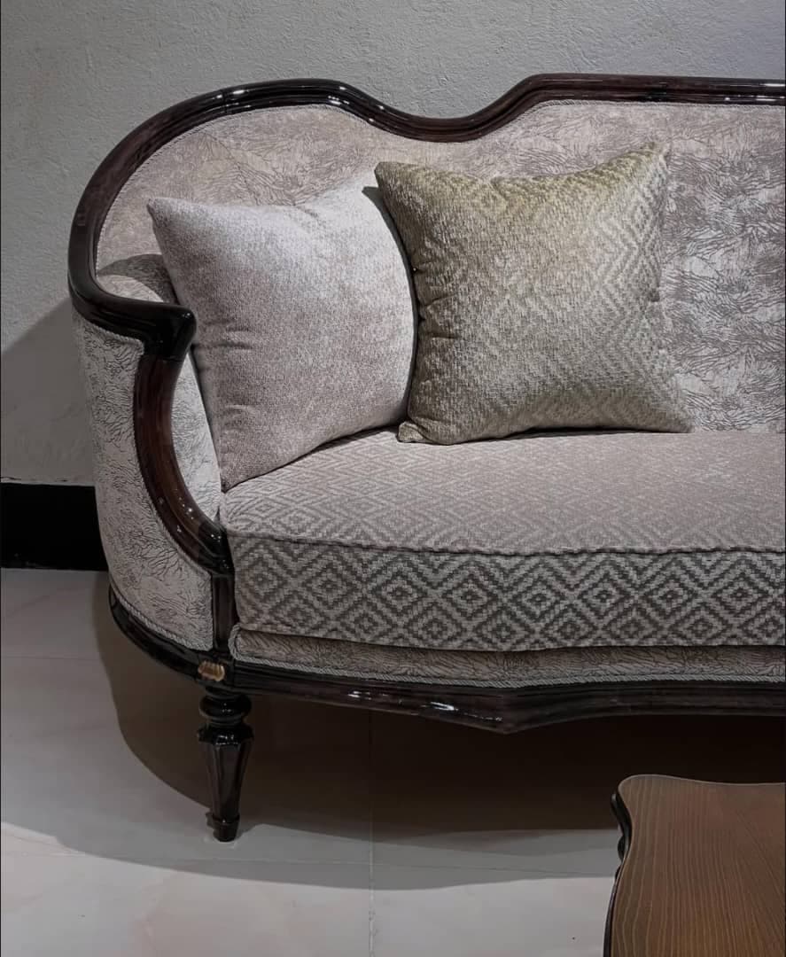 فروشگاه مبلمان شاهان در بوشهر