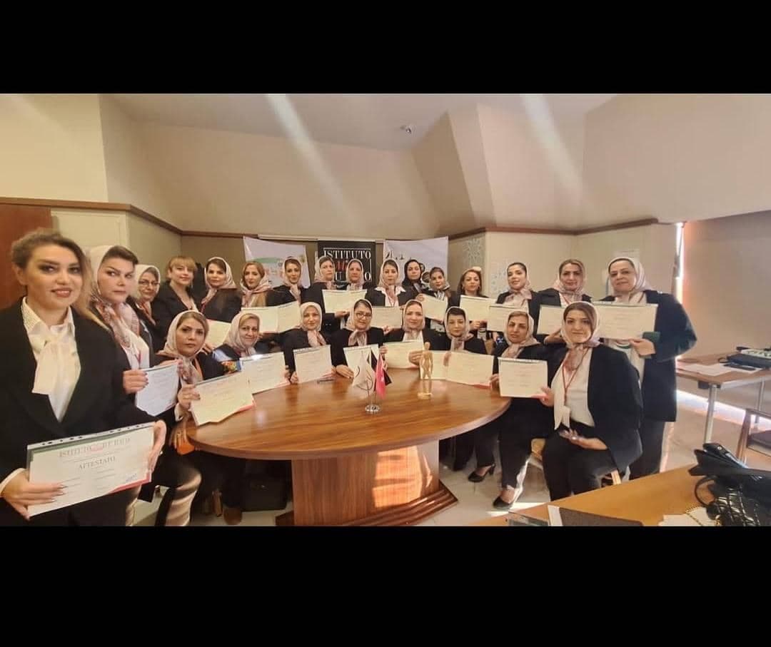 آموزشگاه طراحی دوخت ثمین جامه در کاشان