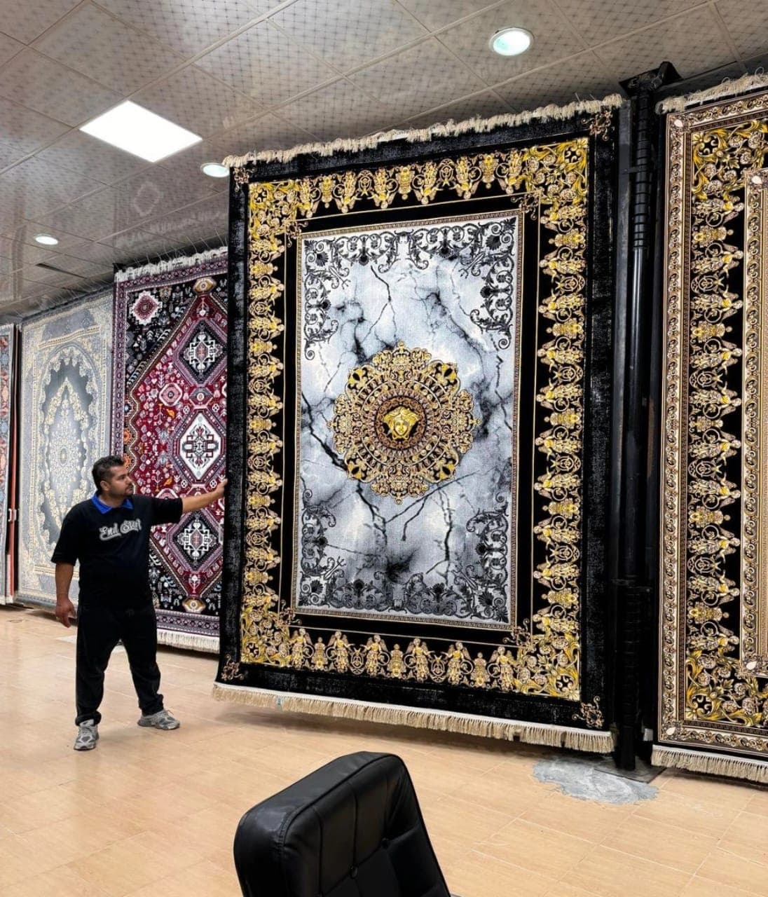 سرای فرش حدادی بوشهر