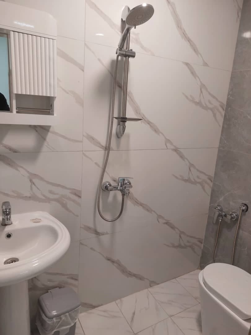 اجاره ویلای دوخوابه نوساز ساحلی بمدیریت آقای قربانی در بندر انزلی