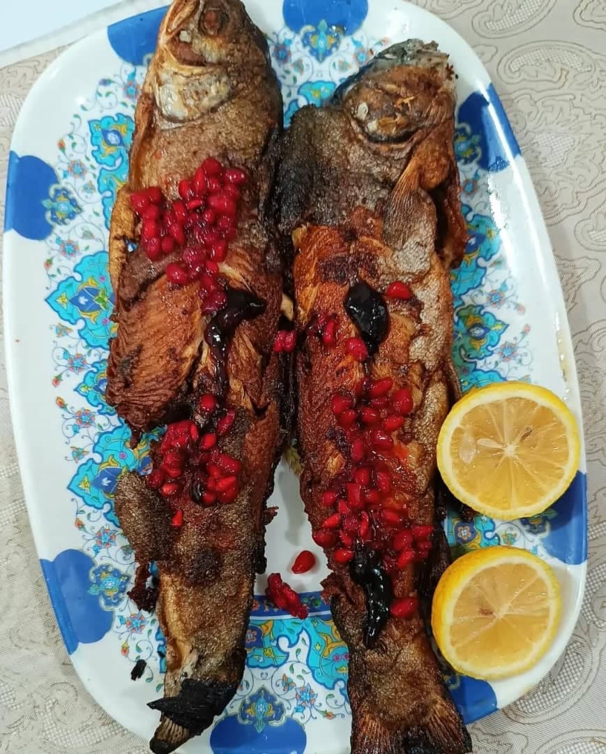 کافه رستوران ترنج طلایی تالش