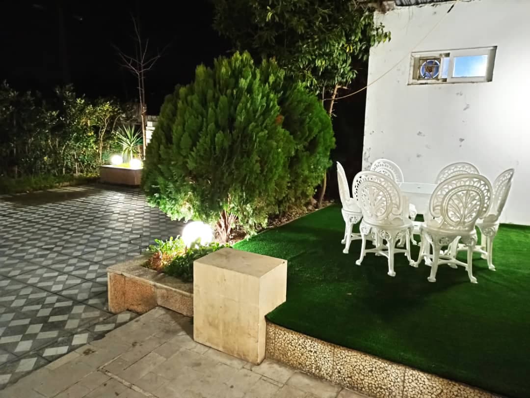 اجاره ویلای سه خوابه استخردار ساحلی بمدیریت آقای بابایی در سرخرود