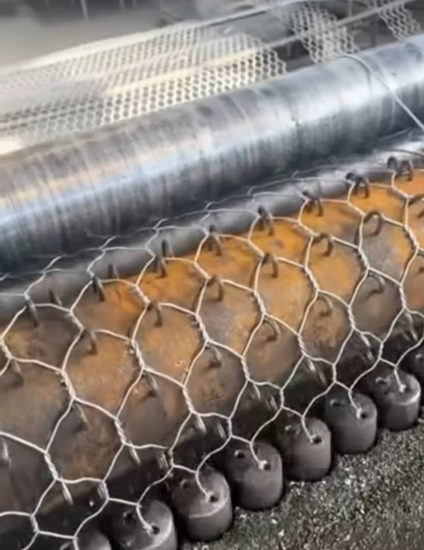 تولید و فروش دیوار پیش ساخته سبک و قطعات بتنی تابش بتن در شهرستان جوین