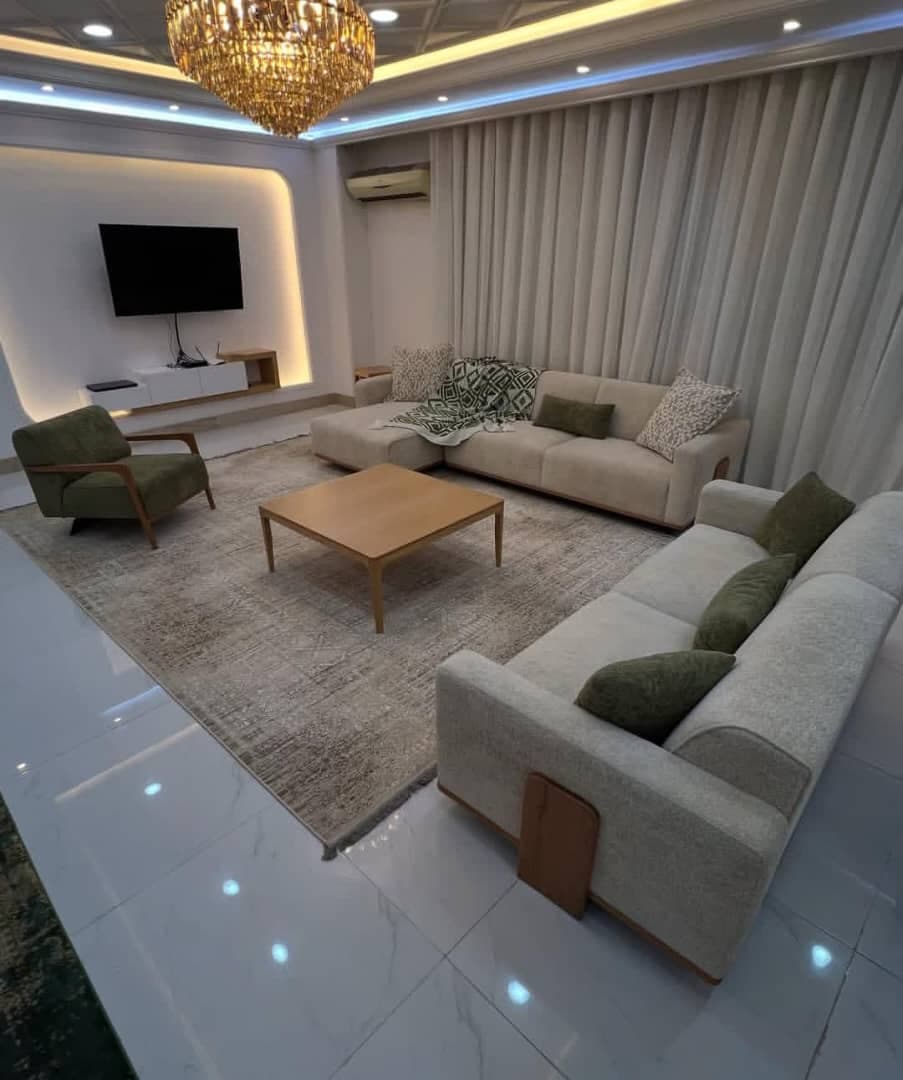 فروشگاه مبلمان شاهان در برازجان