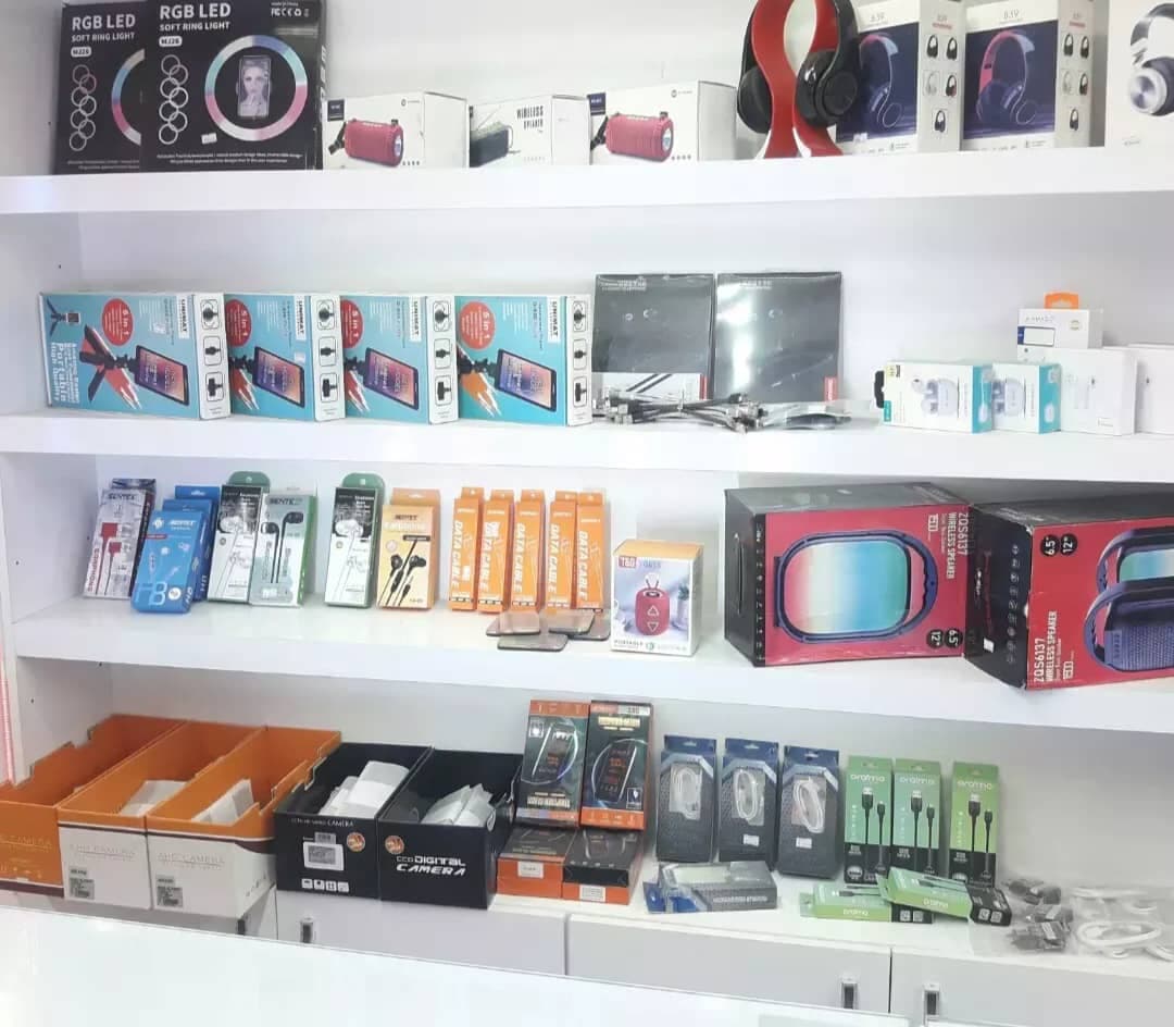 تابلوسازی نورگستر LED ساخت و نصب تابلو روان و چنلیوم در شیروان