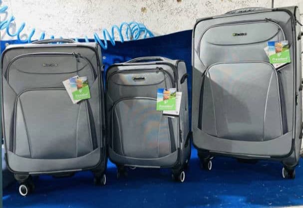 کارخانه تولید و فروش عمده چمدان مسافرتی فرجی در پاکدشت