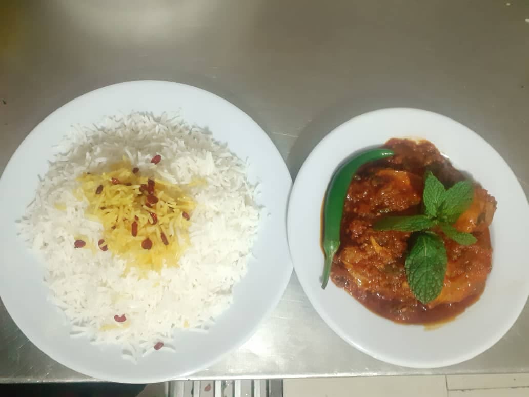 رستوران ایران زمین در خیابان دانشگاه زاهدان