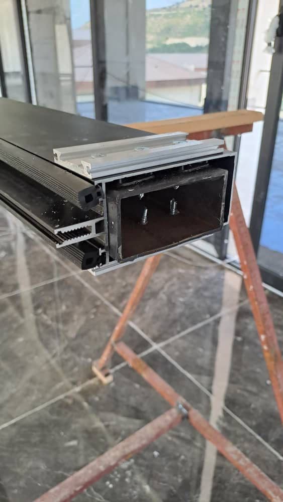 تولید و اجرا نمای شیشه ای کرتین وال سلیمانی در رستم آباد