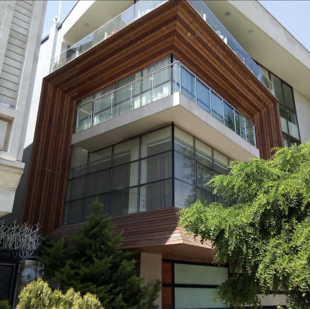 تولید و اجرا نمای شیشه ای کرتین وال سلیمانی در رستم آباد